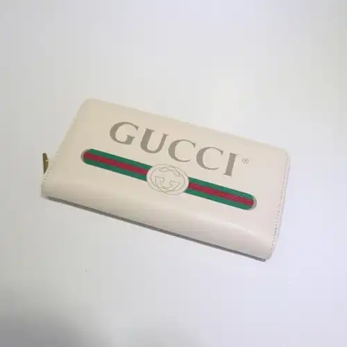 G*u*i brand handbags zip around wallet 1904g0015