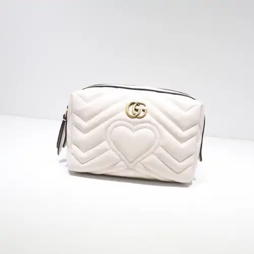 G*u*i brand handbags pouches 1904g0024