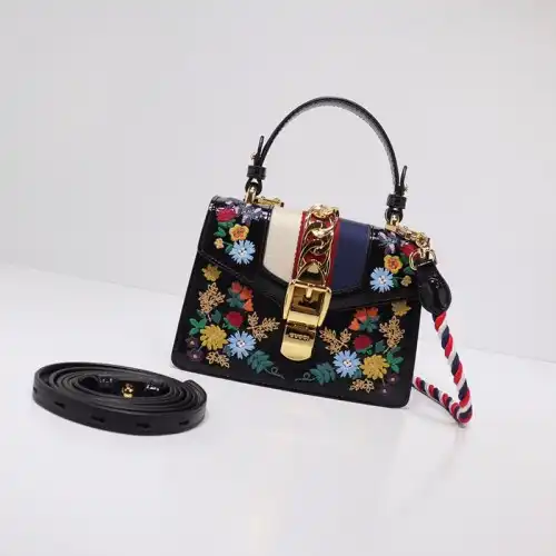 G*u*i brand handbags crossbody bag 1904g0062