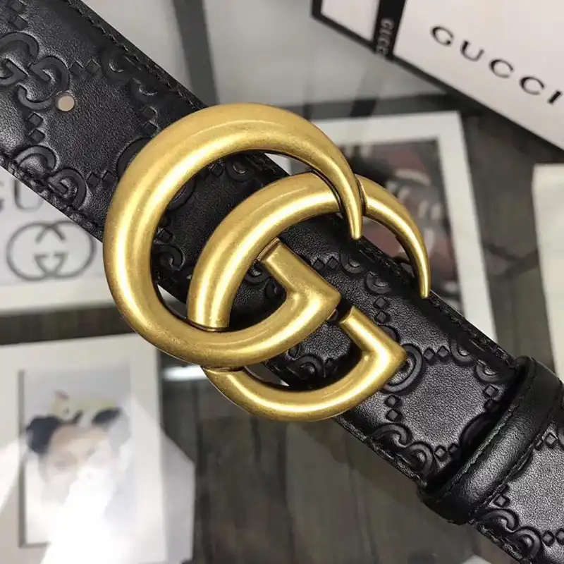 G*u*i s belte 1905bl0185