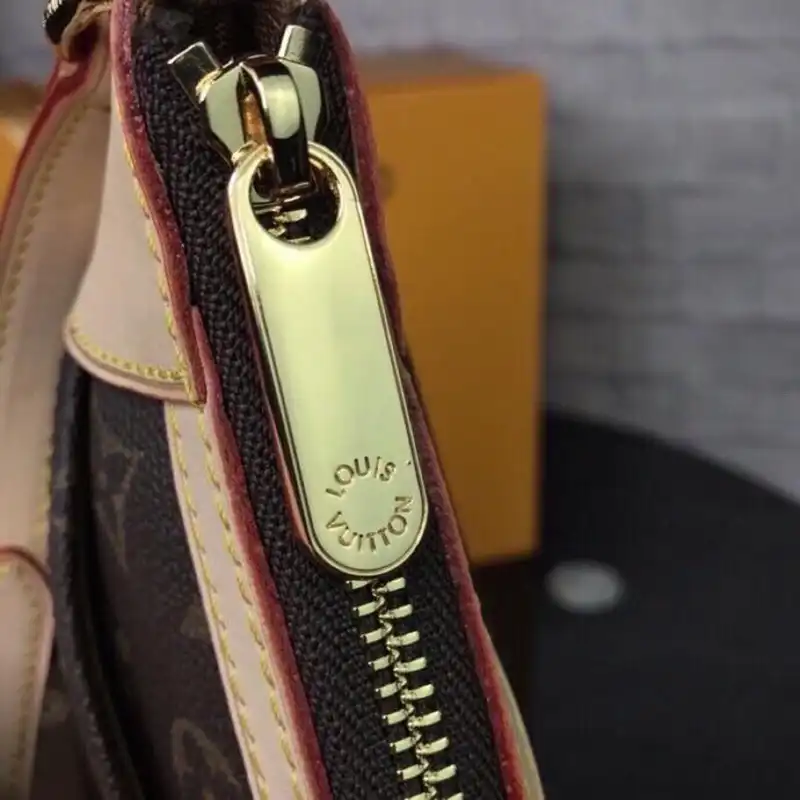 LV Bags 1906BL0133