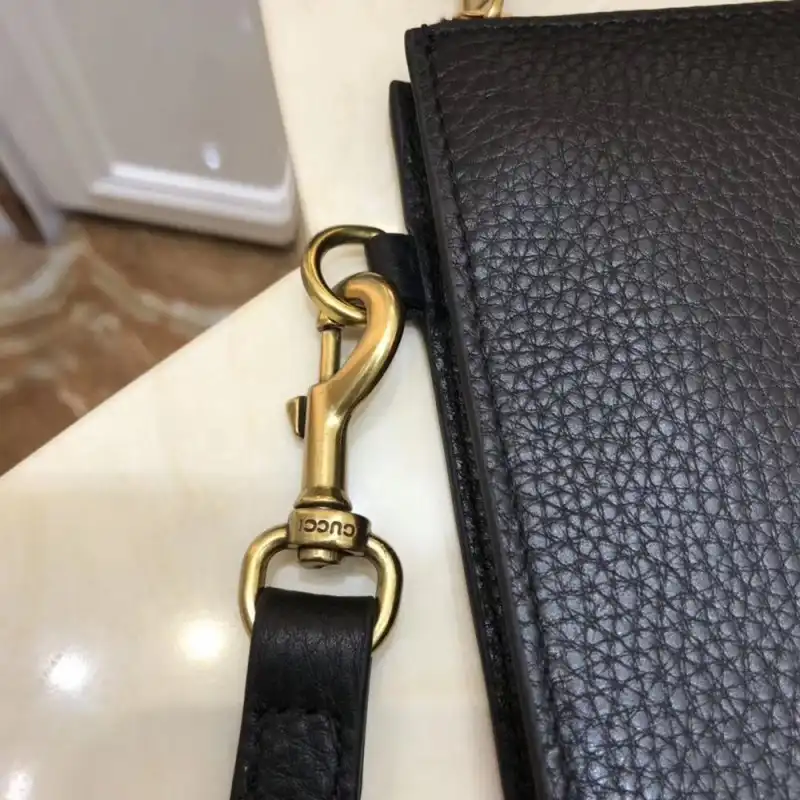 G*u*i bags 1910bb0011