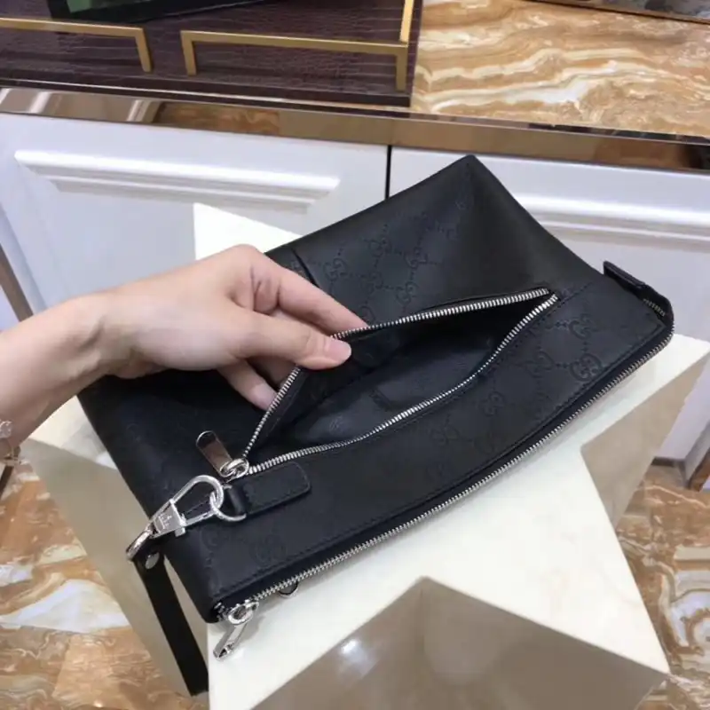 G*u*i bags 1910bb0016