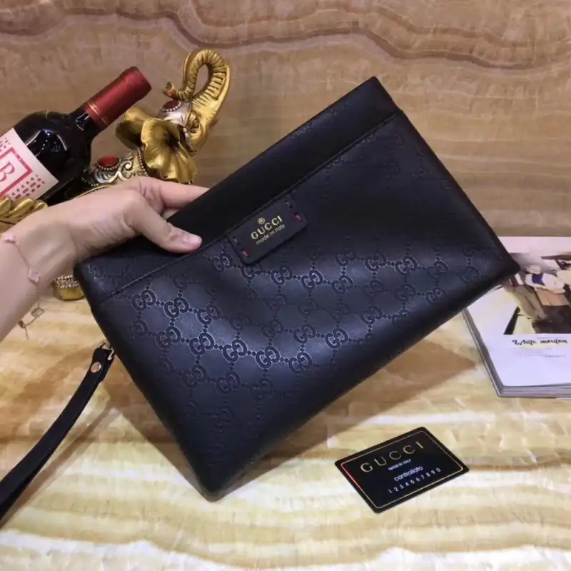 G*u*i bags 1910bb0021