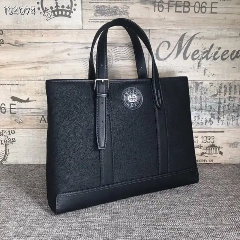 G*u*i bags 1910bb0027