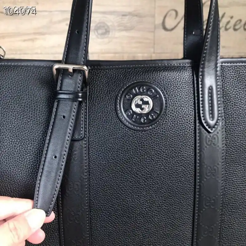 G*u*i bags 1910bb0027