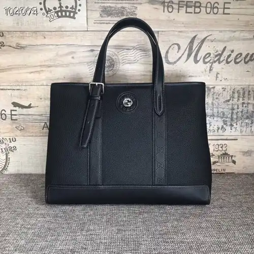 G*u*i bags 1910bb0027