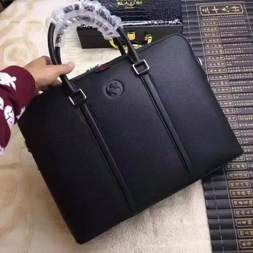 G*u*i bags 1910bb0081