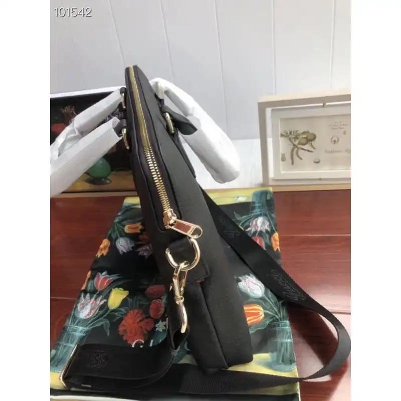 G*u*i bags 1910bb0083