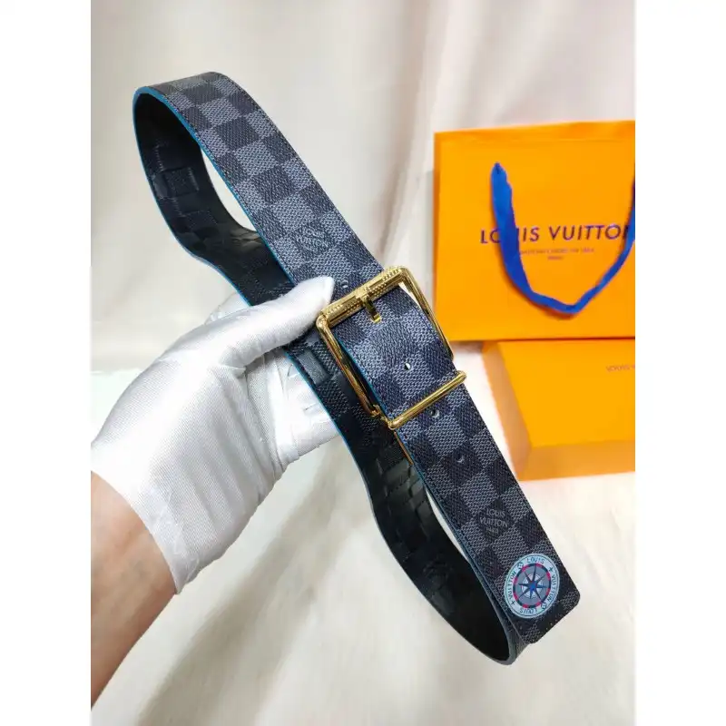 LV s Belte 1911X0004