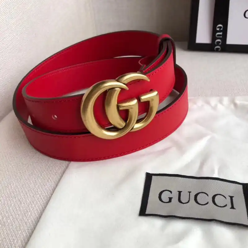 G*u*i s belte 1911x0016