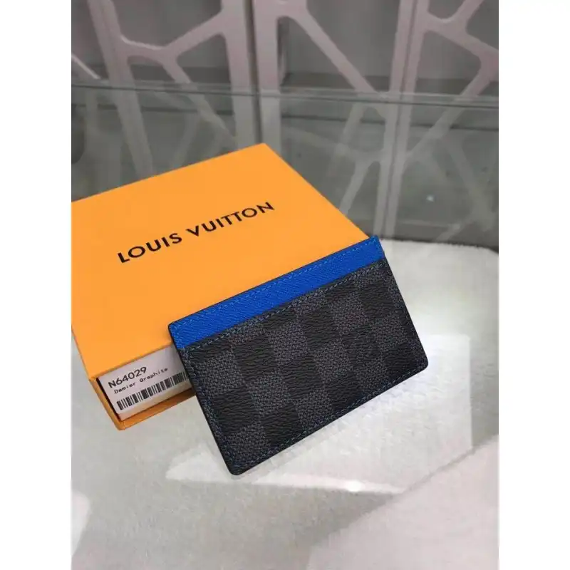 LV Bags 19B570015