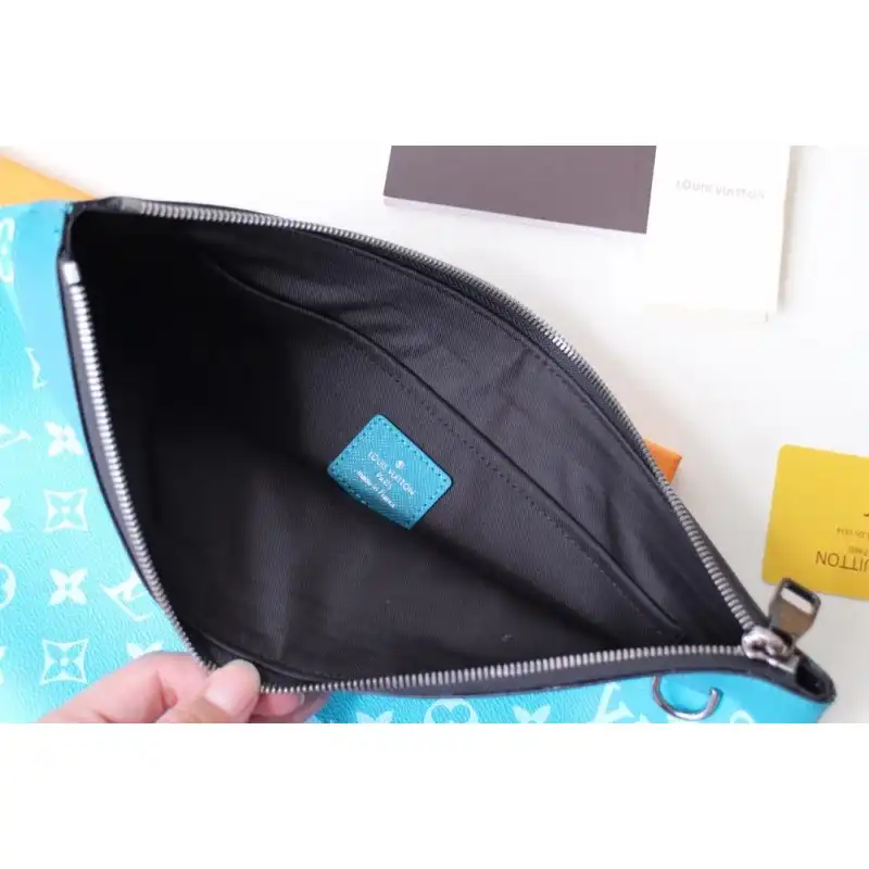 LV Bags 19B570186