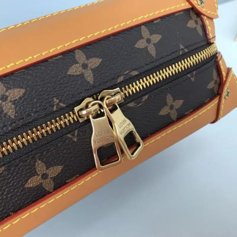 LV Bags 19B570296