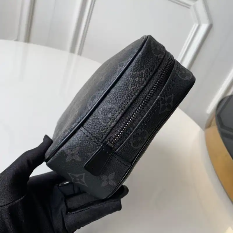 LV Bags 19B5790074