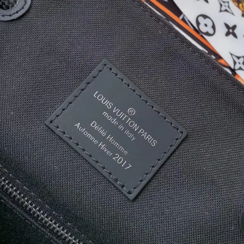 LV Bags 19B5790092