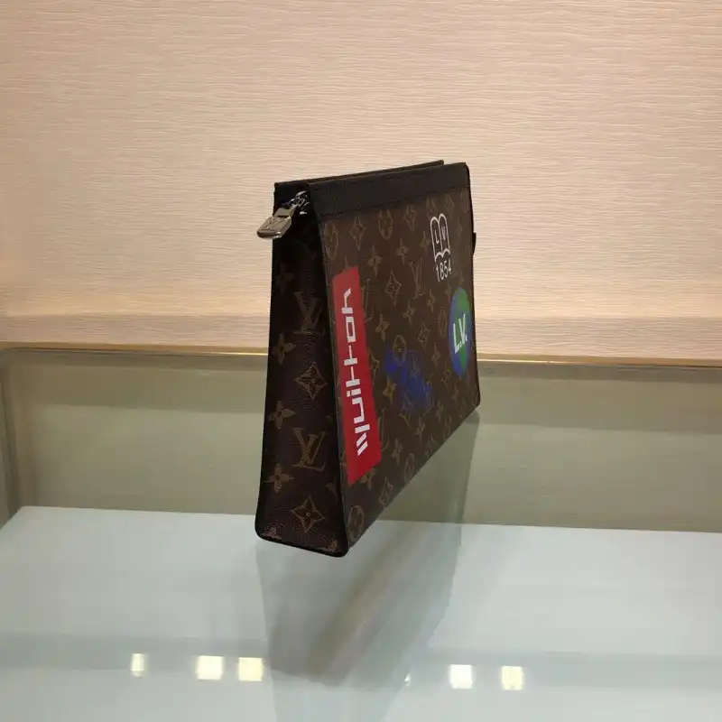 LV Bags 19B5790094