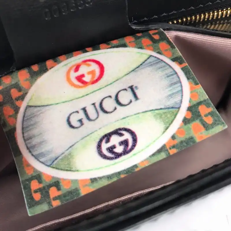 G*u*i bags 19b57b0021