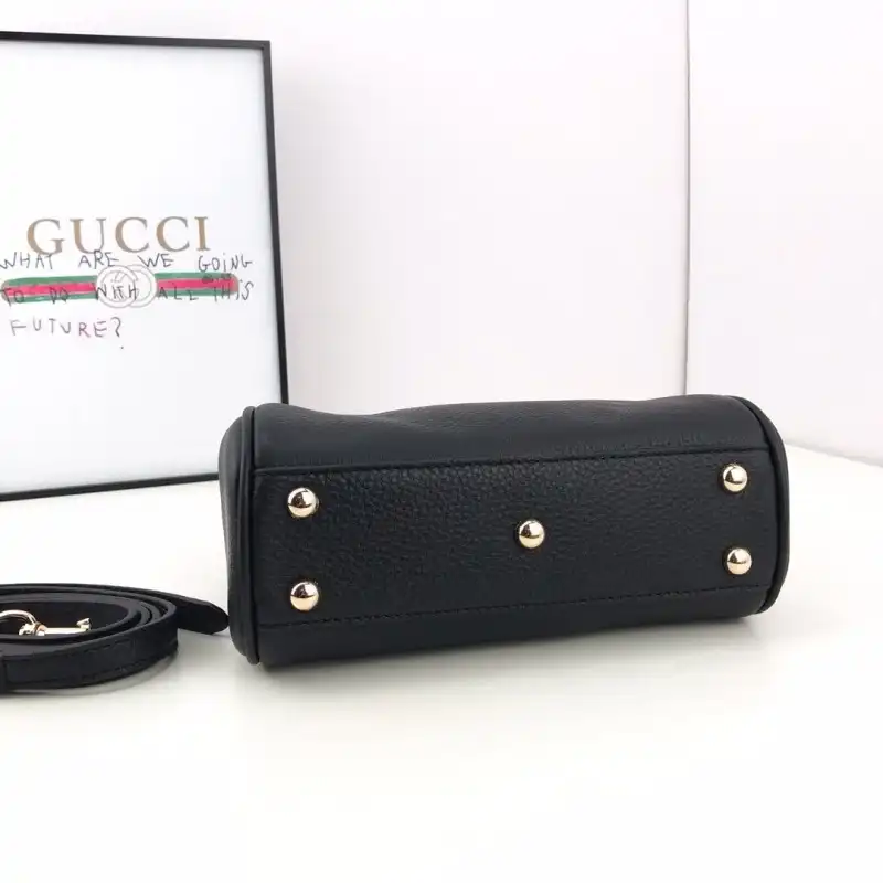 G*u*i bags 19b57b0056