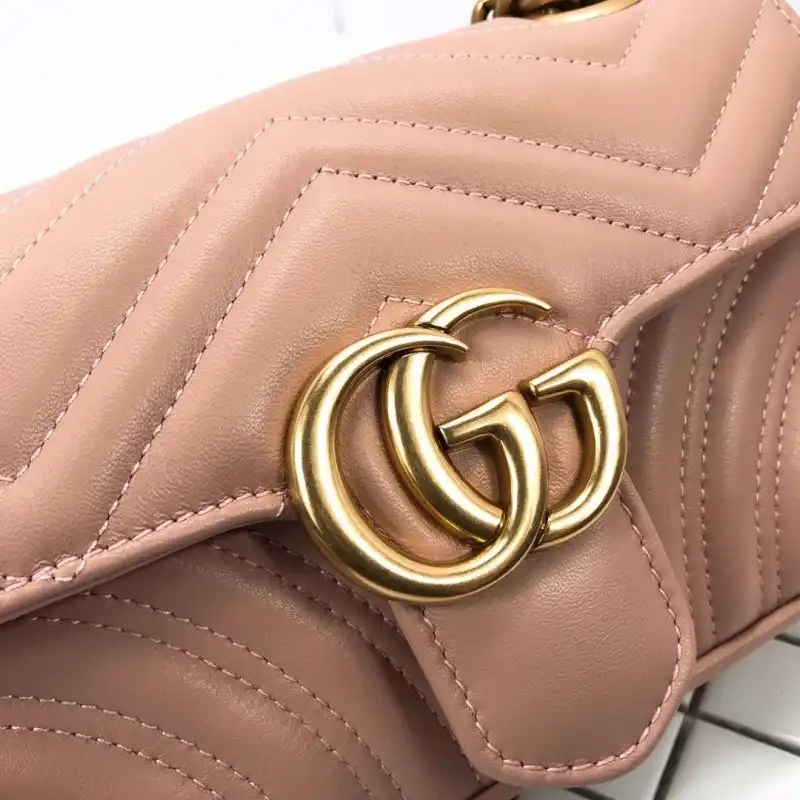 G*u*i bags 19b57g0008