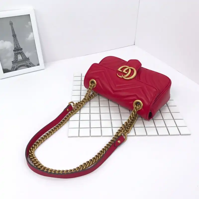 G*u*i bags 19b57g0010