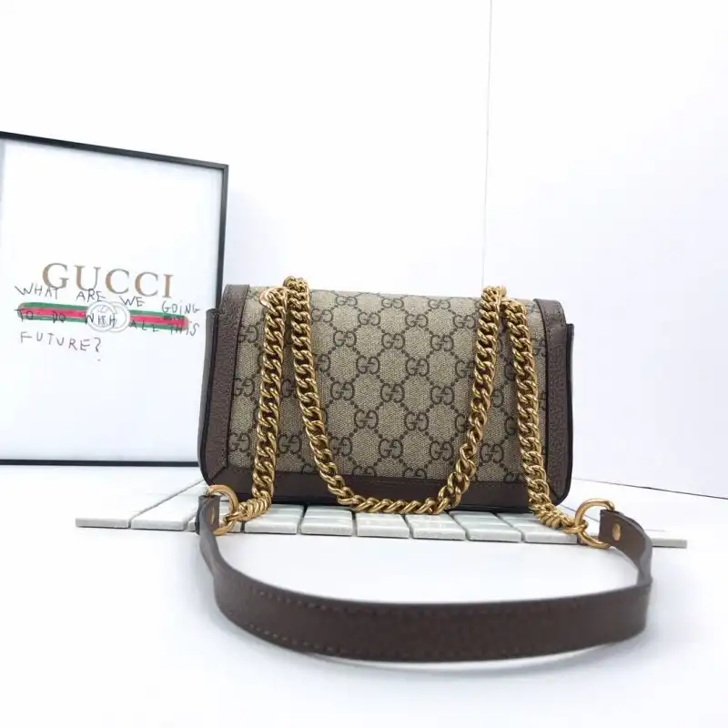 G*u*i bags 19b57g0017