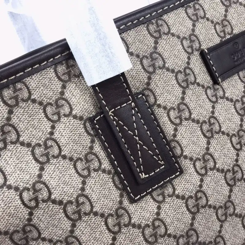 G*u*i bags 19b57g0020