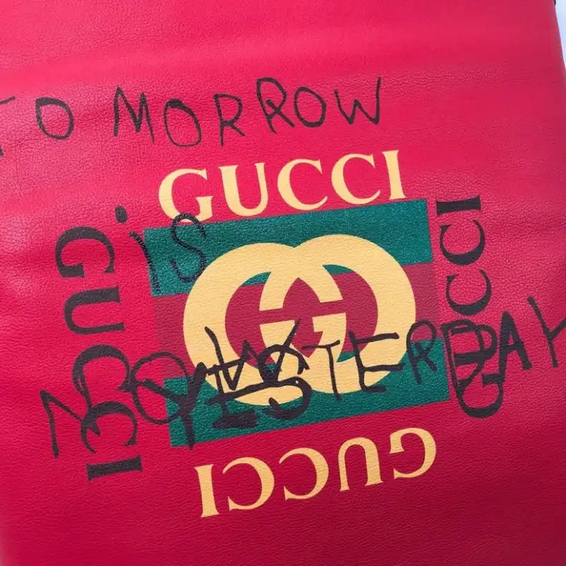 G*u*i bags 19b57g0023