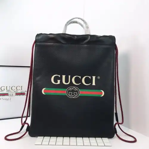 G*u*i bags 19b57g0028