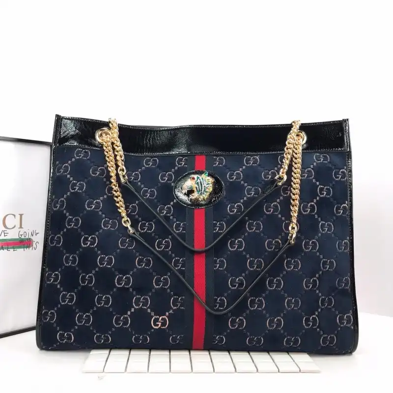 G*u*i bags 19b57g0031