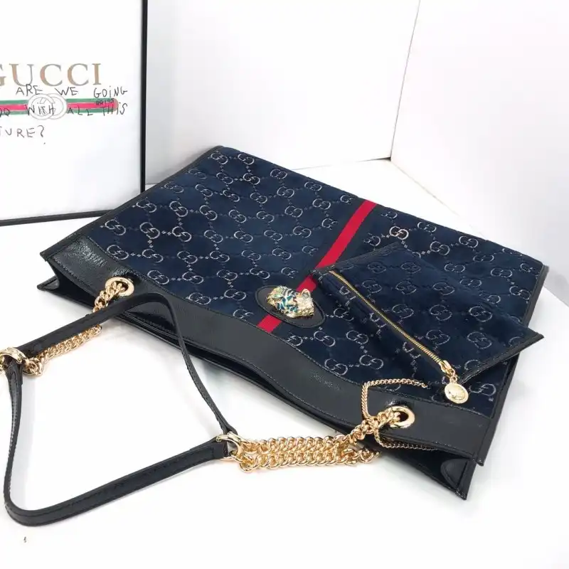G*u*i bags 19b57g0031