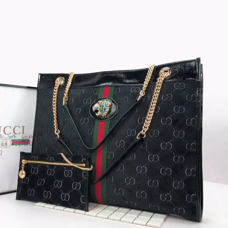 G*u*i bags 19b57g0032