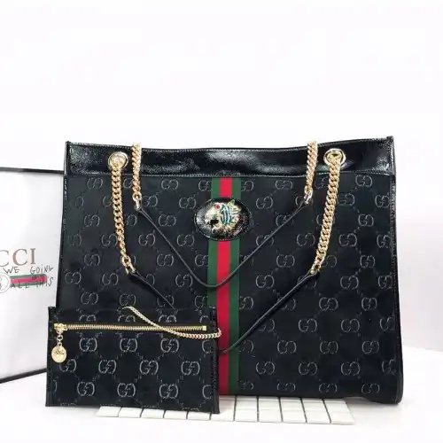 G*u*i bags 19b57g0032