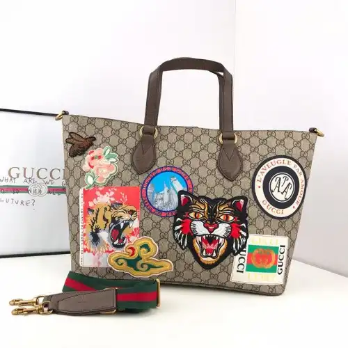 G*u*i bags 19b57g0046