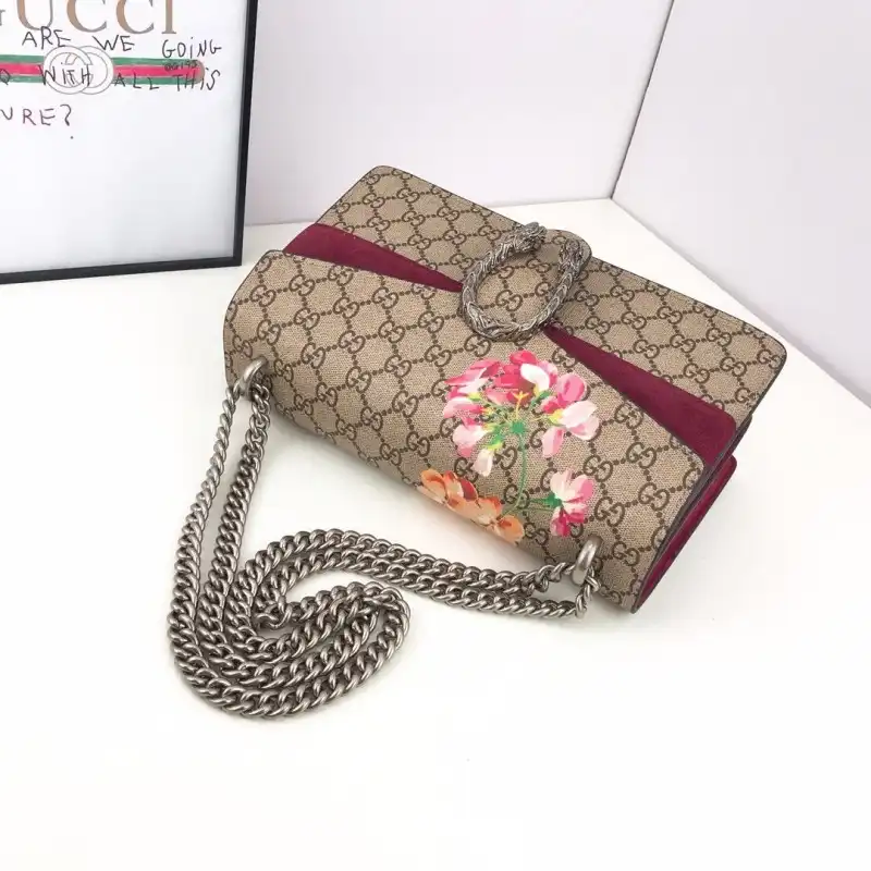 G*u*i bags 19b57g0061