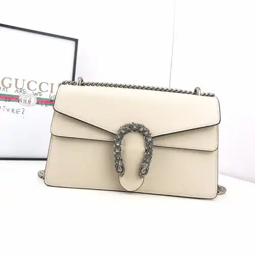 G*u*i bags 19b57g0067