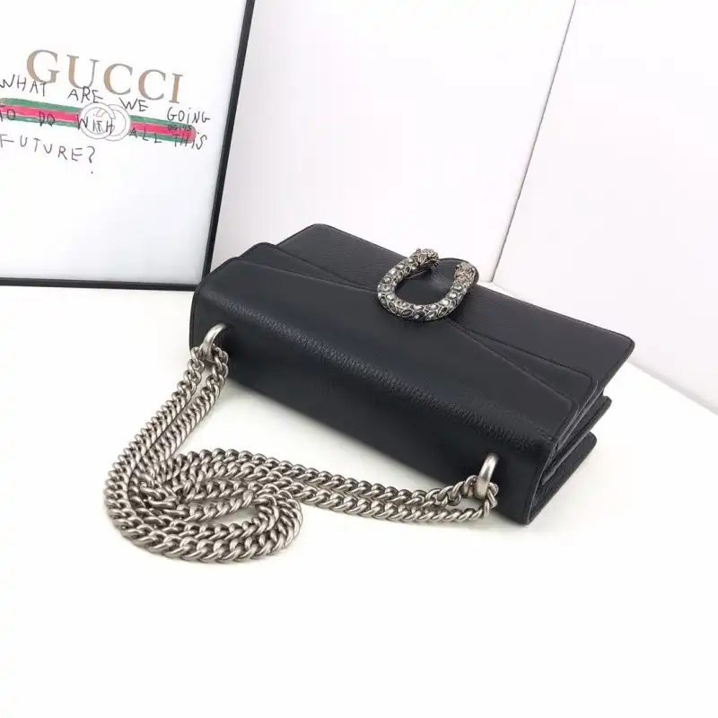 G*u*i bags 19b57g0070