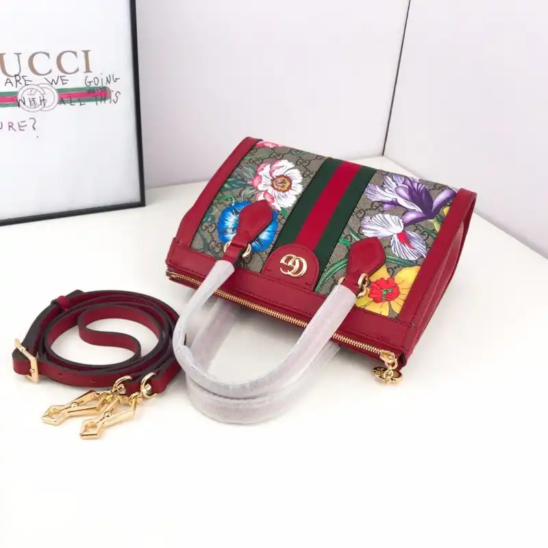 G*u*i bags 19b57g0071