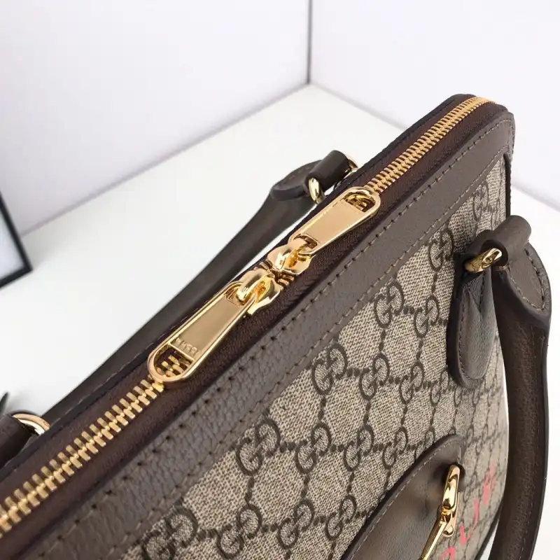 G*u*i bags 19b57g0076