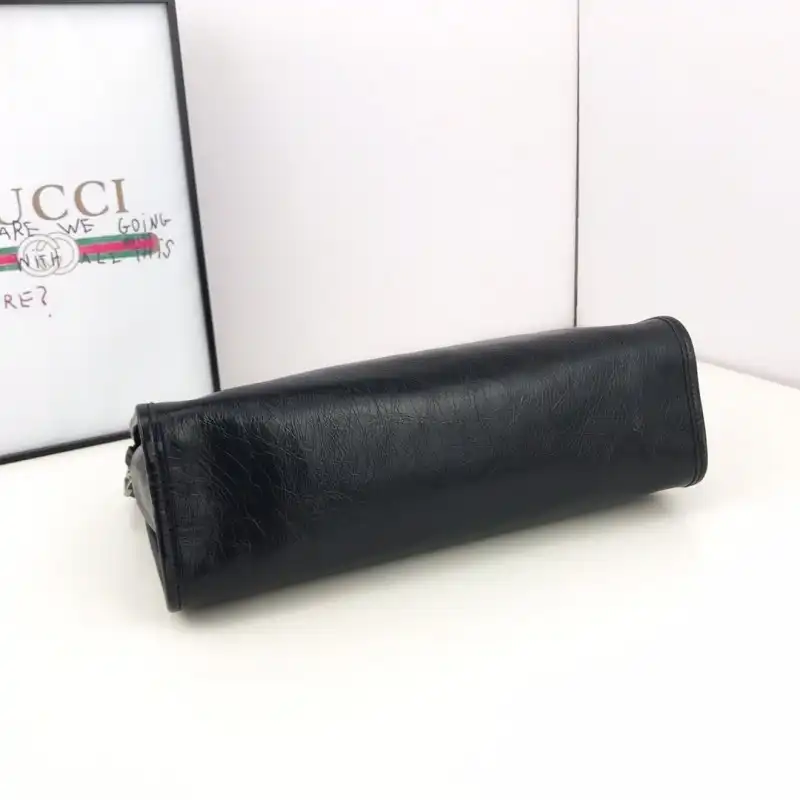 G*u*i bags 19b57g0078