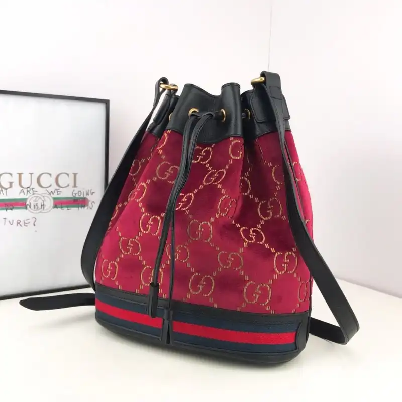 G*u*i bags 19b57g0080