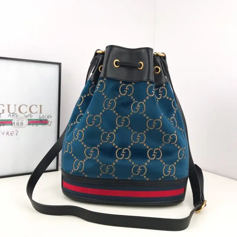 G*u*i bags 19b57g0081