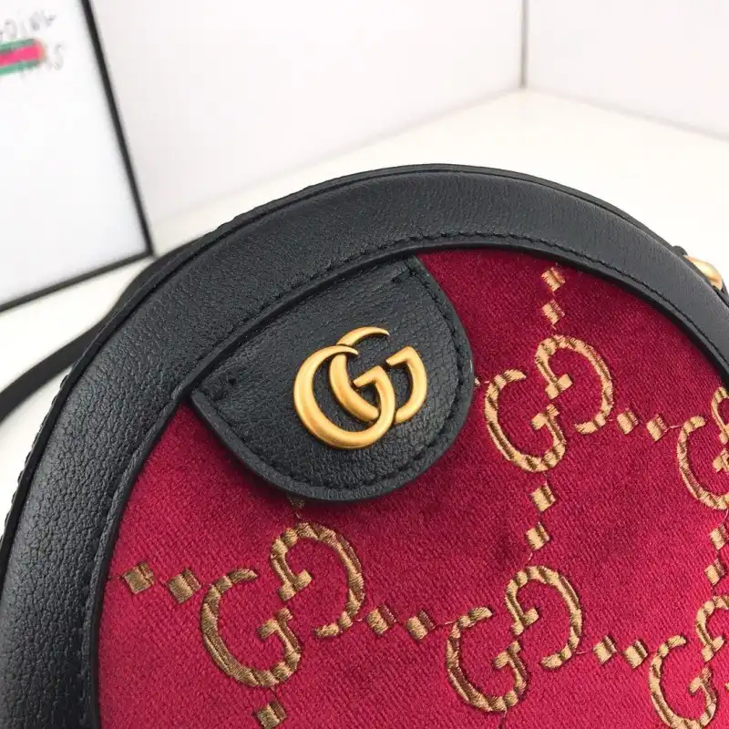 G*u*i bags 19b57g0083