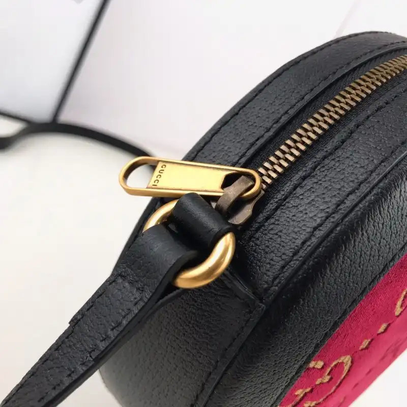 G*u*i bags 19b57g0083