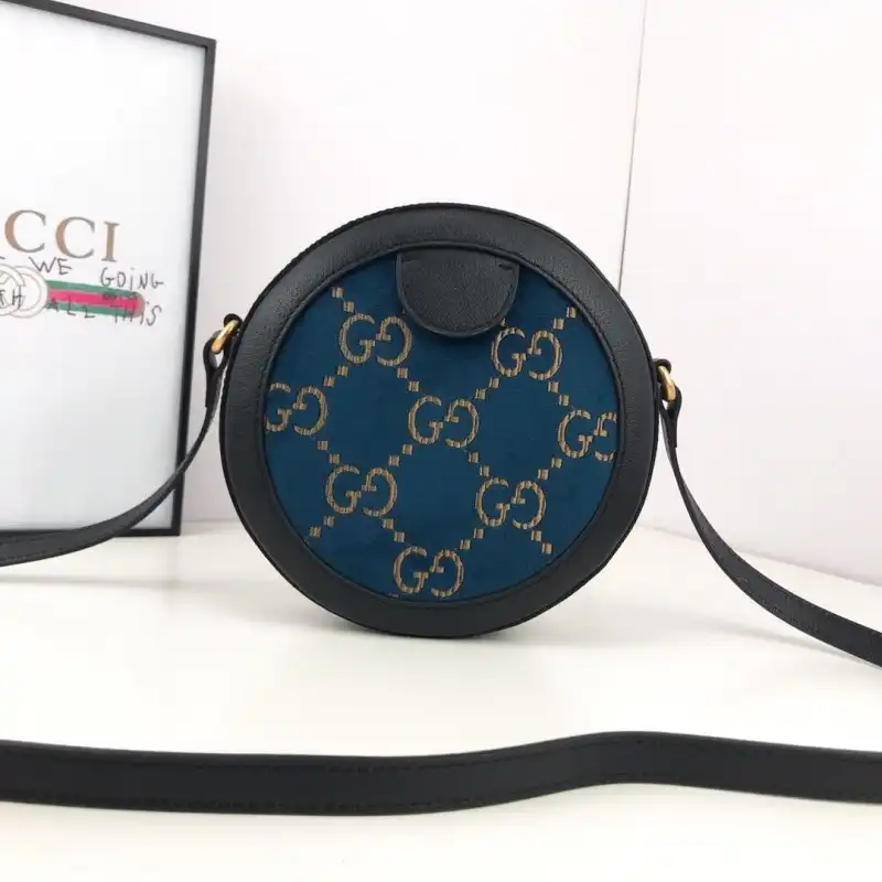 G*u*i bags 19b57g0084