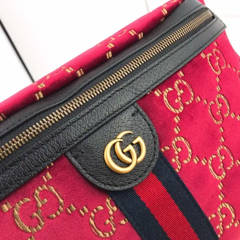 G*u*i bags 19b57g0086