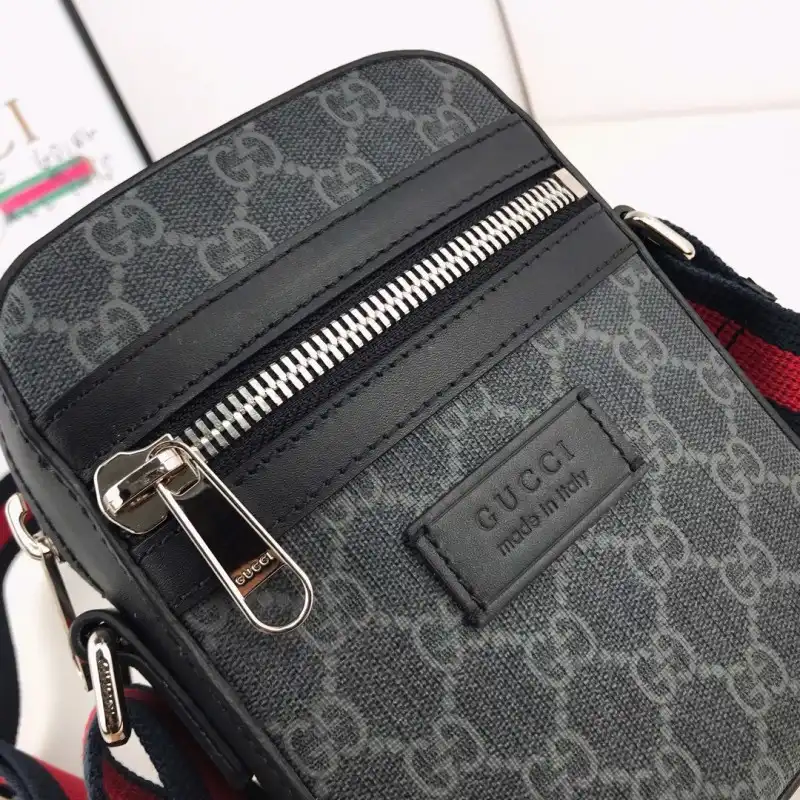 G*u*i bags 19b57g0090
