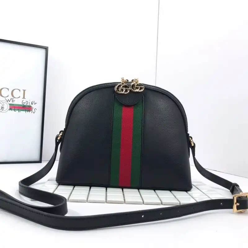 G*u*i bags 19b57g0096