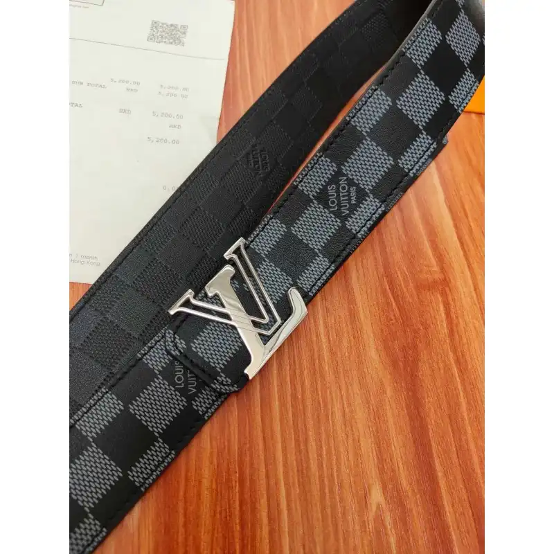 LV s Belte 19XIA0012