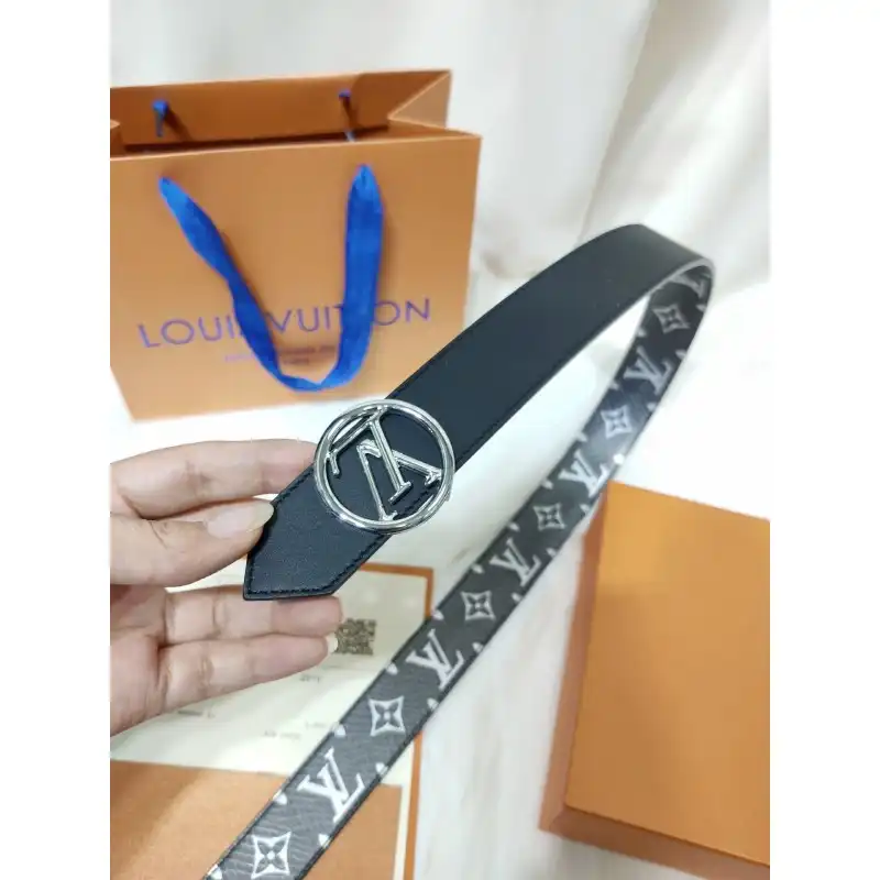 LV s Belte 19XIA0036